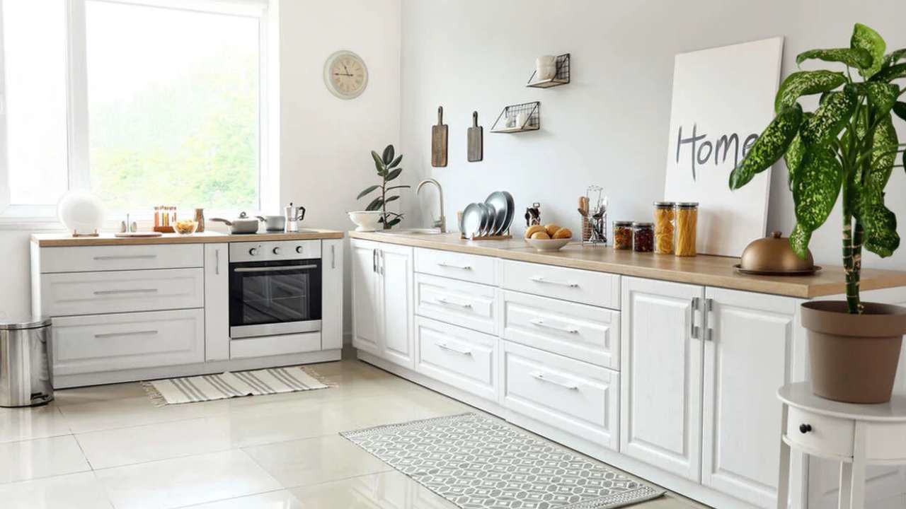 Modern Beyaz Mutfak Dekorasyonu Nasıl Yapılır?