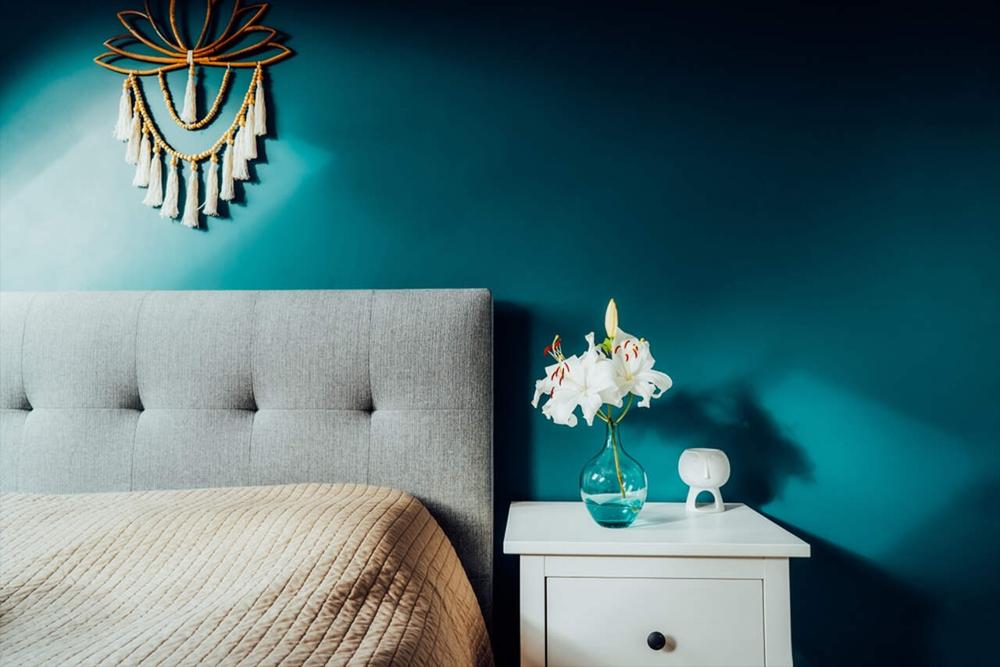 turquoise bedroom decoration